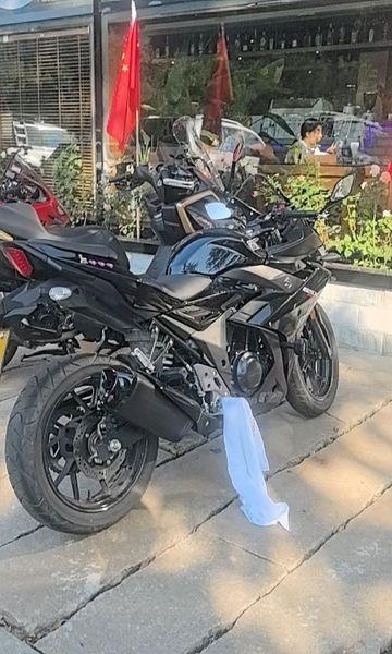 热爱机车热爱生活[强][强][强]可以狂飙但不能乱飙