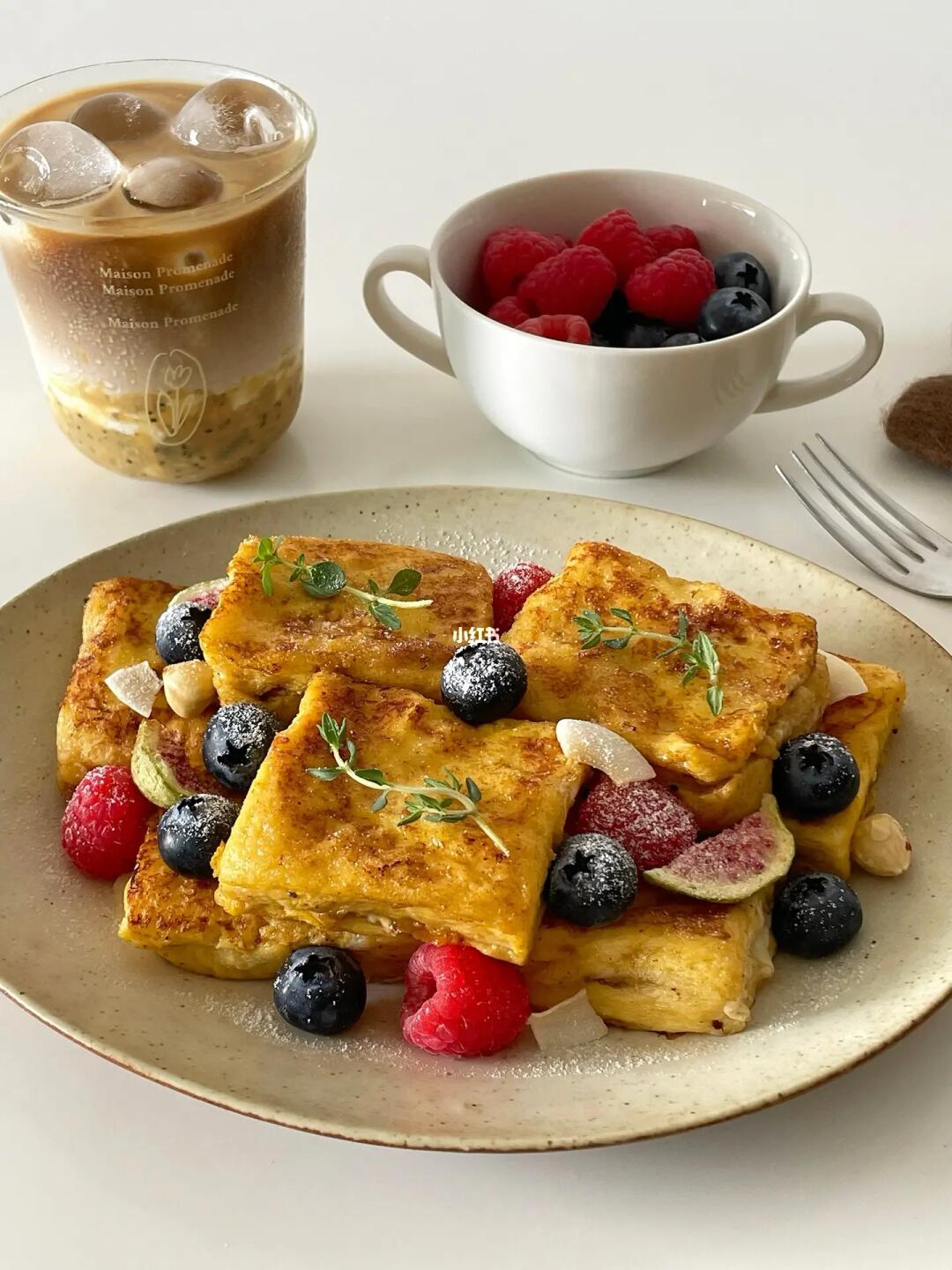 一人食🫐港式花生酱西多士🥜花生酱拿铁