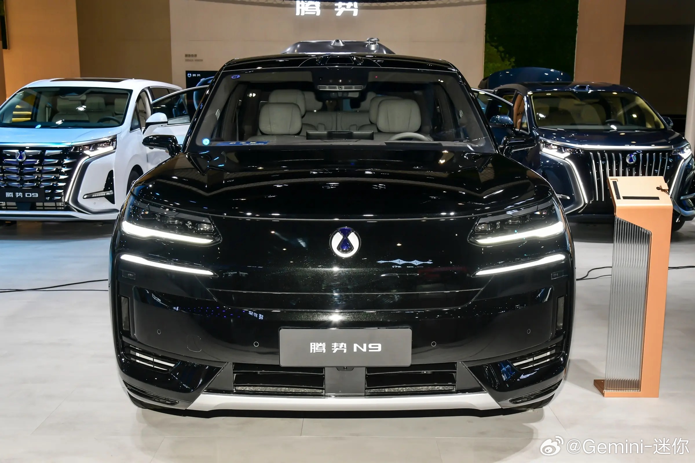 豪华品牌需要什么？看看腾势对豪华的看法从比亚迪李云飞的介绍来看，豪华对腾势最关键