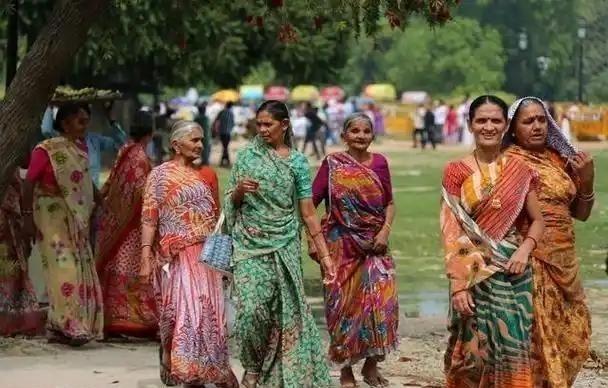 世界上体味儿最大最臭的是哪个国家的人？做过酒店生意的都知道，阿三是世界上体味儿最