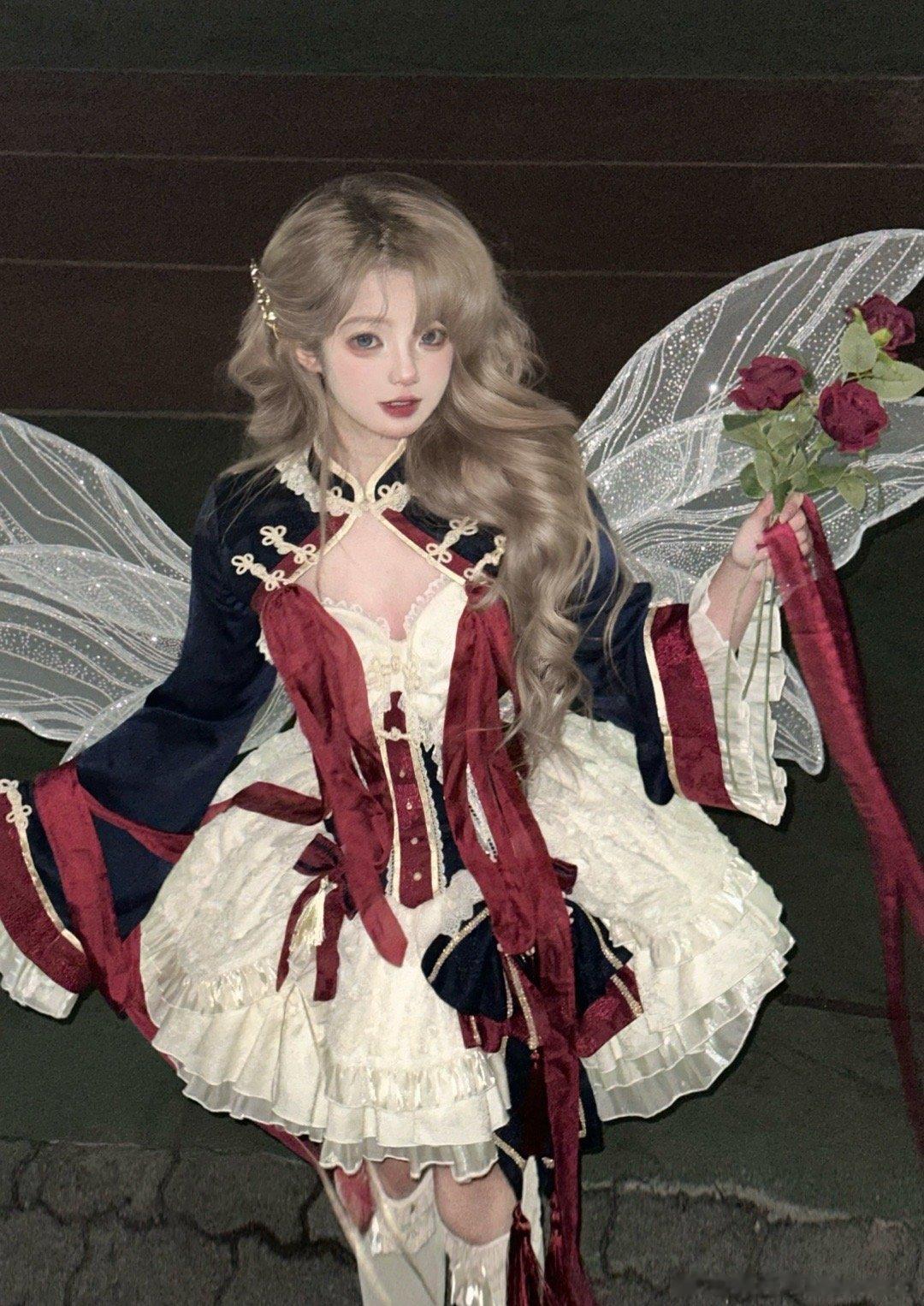 这不得把我美迷糊了#猫芮可[超话]##lolita##lolita上新##白梨入
