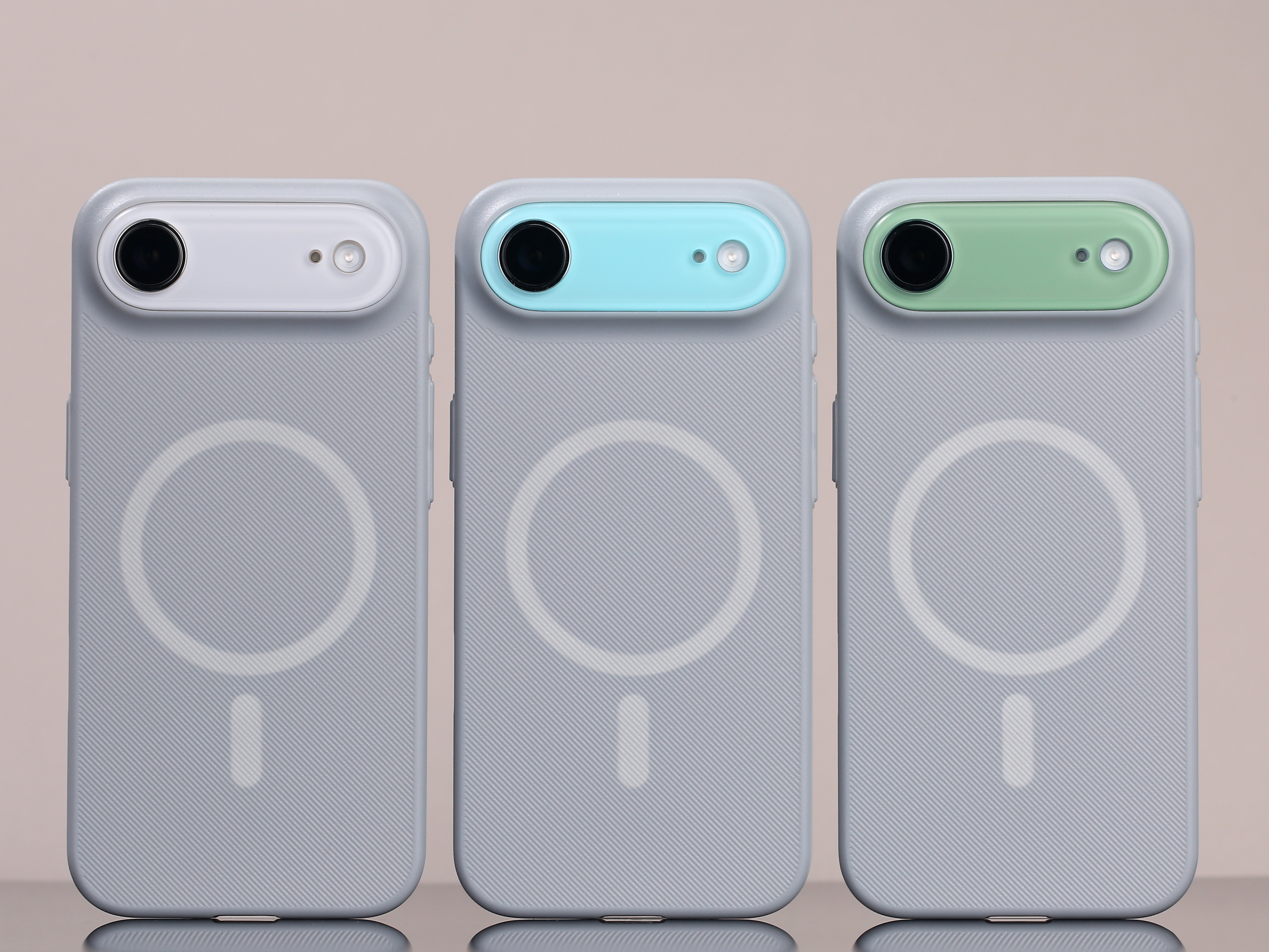 iPhone Air PC 斜隐壳，上架好像没多久，三千个销量达成