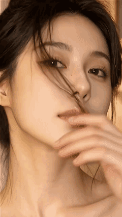 这款口红💄颜色好看吗？[可爱]