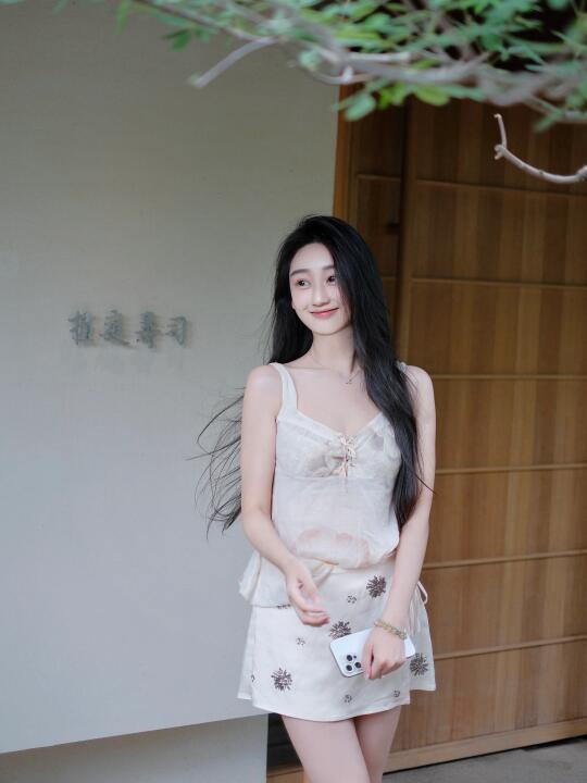 吃到漂亮饭心情就好好(⁎⁍̴̛ᴗ⁍̴̛⁎)