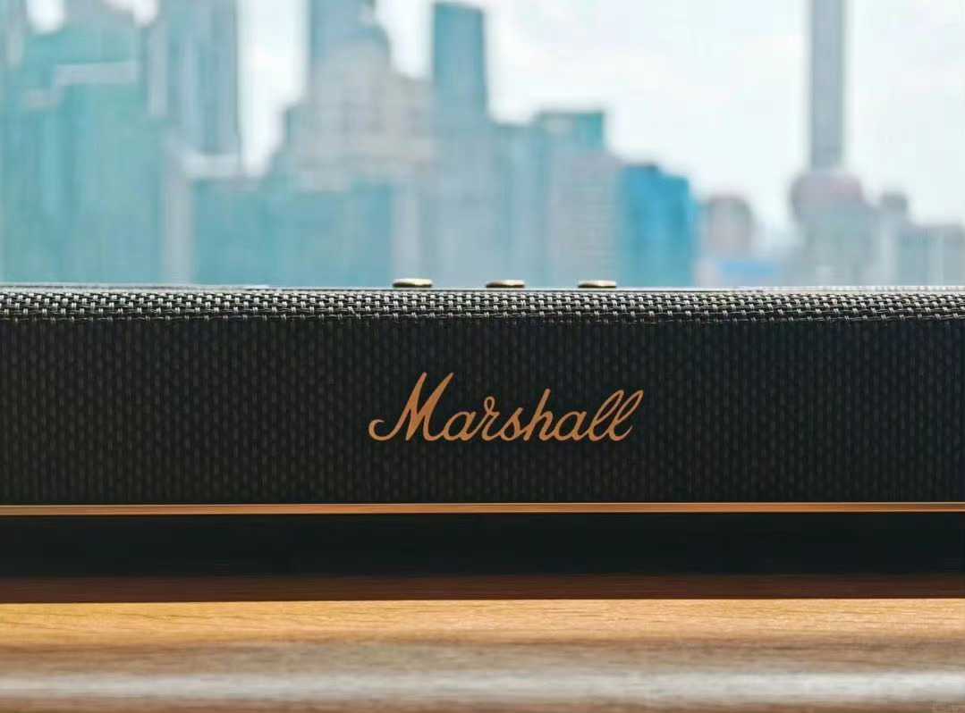 你的车适合听什么歌哪用那么多复杂操作！不用纠结音效设置，选首贴合心情的歌，听着不