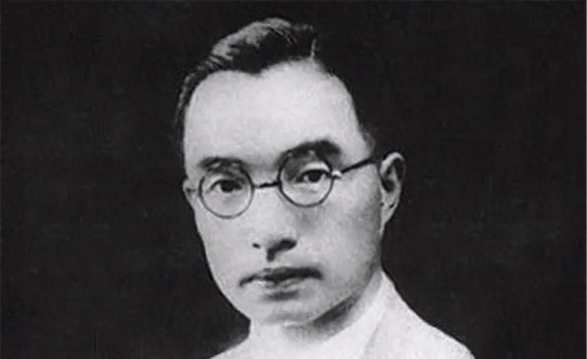 朱自清回忆鲁迅先生时说，看着他的脸庞就像重新读了一遍《呐喊·自序》！
1894年