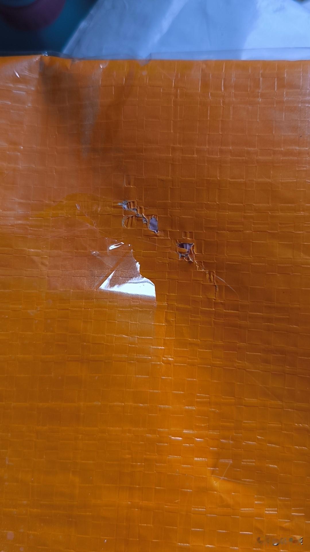 晒图笔记大赛网上买的装被子的袋子，买了三个袋子，当时没有仔细看，今天打开一看，其