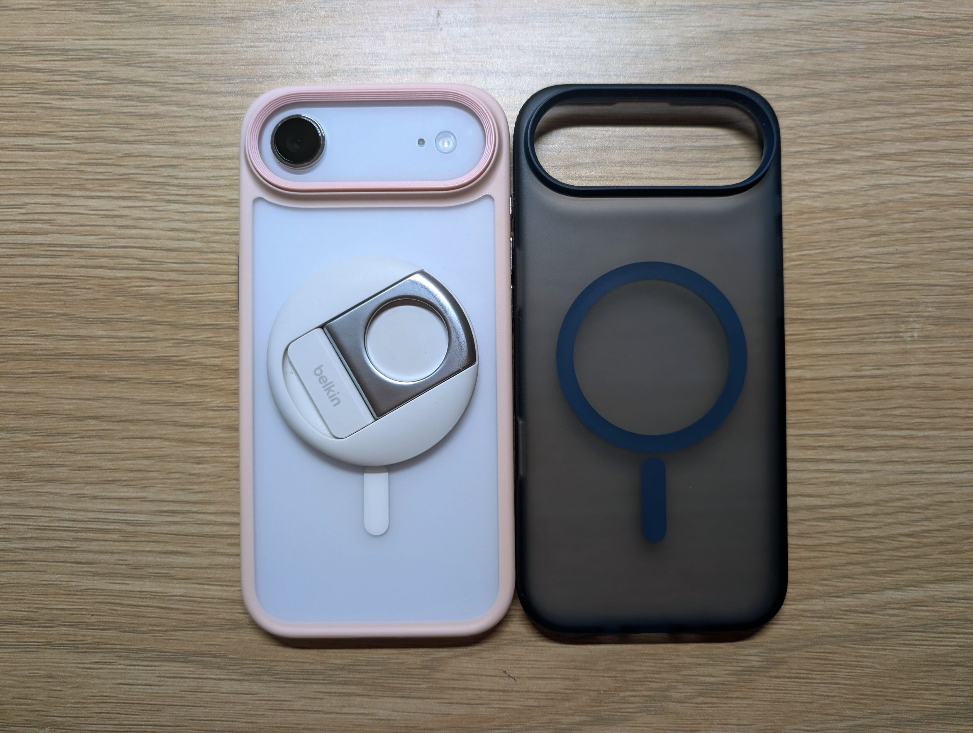 淡淡的粉色磁吸撞色壳搭配粉色平嵌镜盖也是不错的，亮眼 