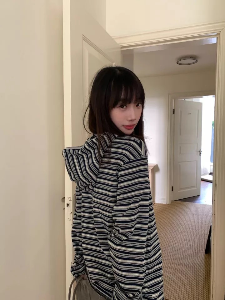 𝗪𝗲𝗖𝗵𝗮𝘁｜女生头像温柔韩系女头｜淡颜系头像｜慵懒风女头｜日系清新