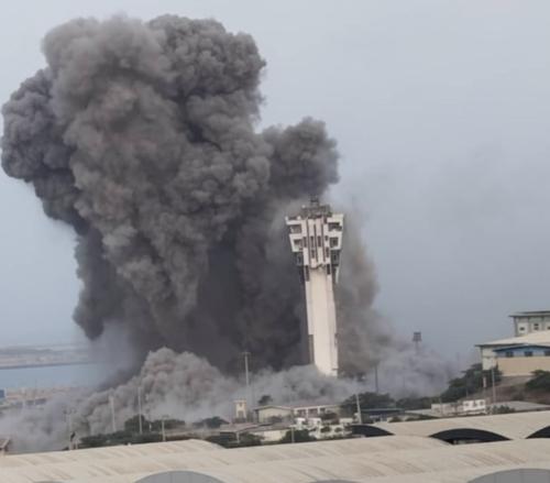 美军被伊朗导弹痛击，伤亡惨重，美国官员开始想甩锅给中国？据美军中央司令部18日承