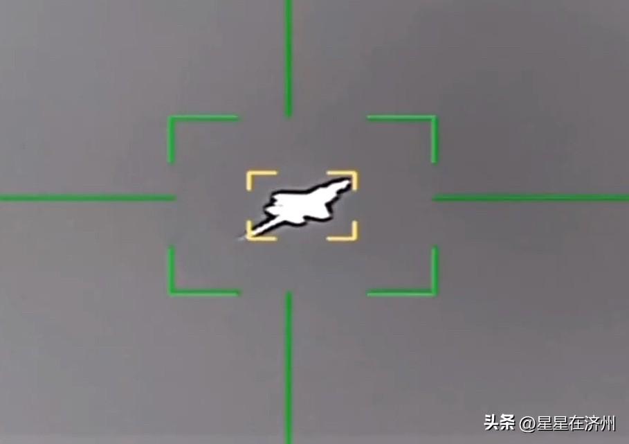 伊朗放出，
疑似击中F35战机现场视频，
从网友的评论来看，
这个视频的真实性…