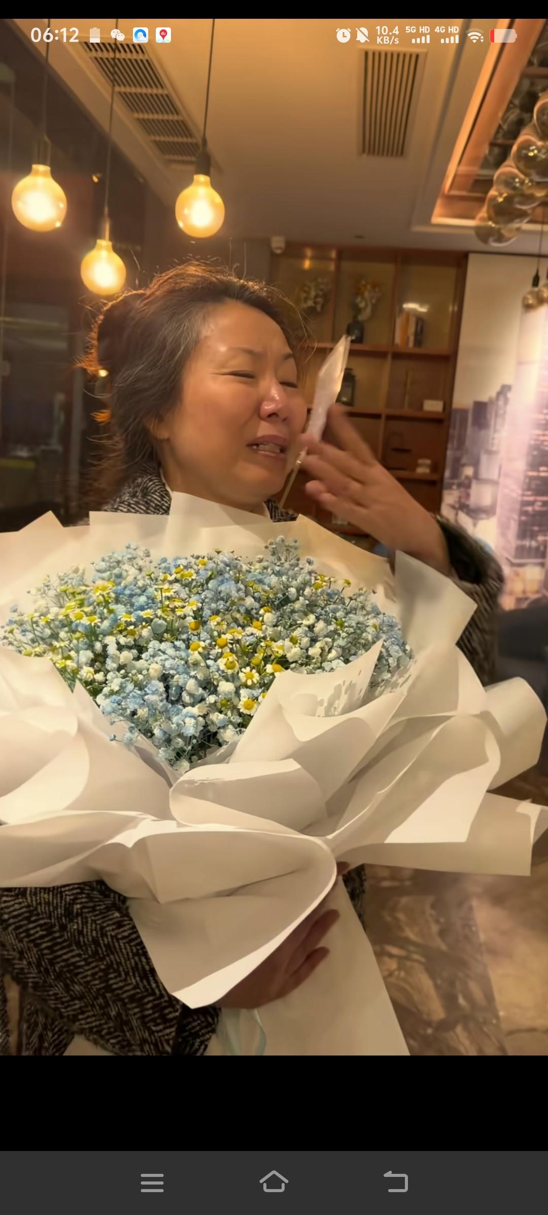 27岁的紫雅在家门口遭遇不幸，妈妈内心自责一辈子，在家门口都没有保护好自己的女儿