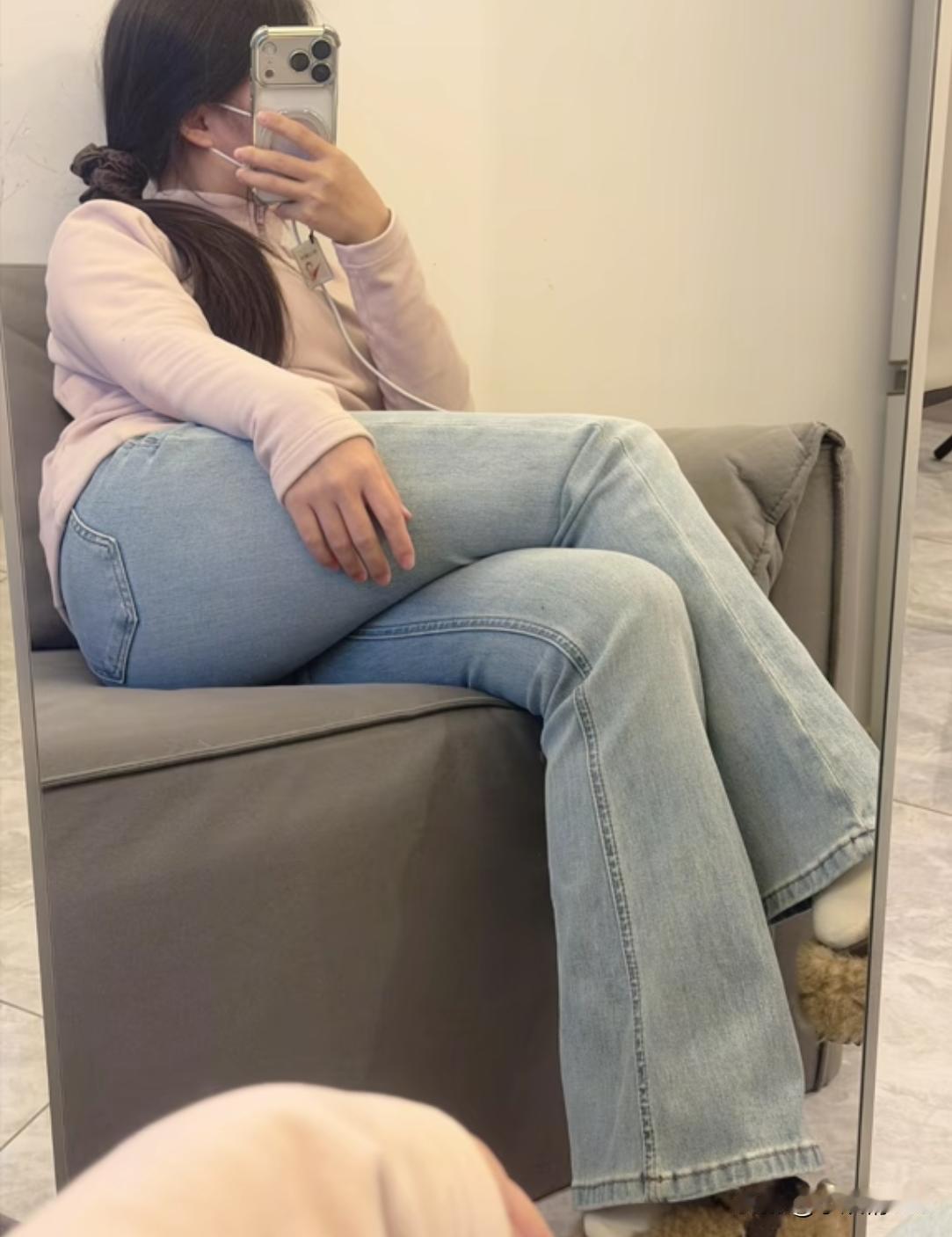 我从来都不怕一个人 只是你的出现让我感觉有了依靠