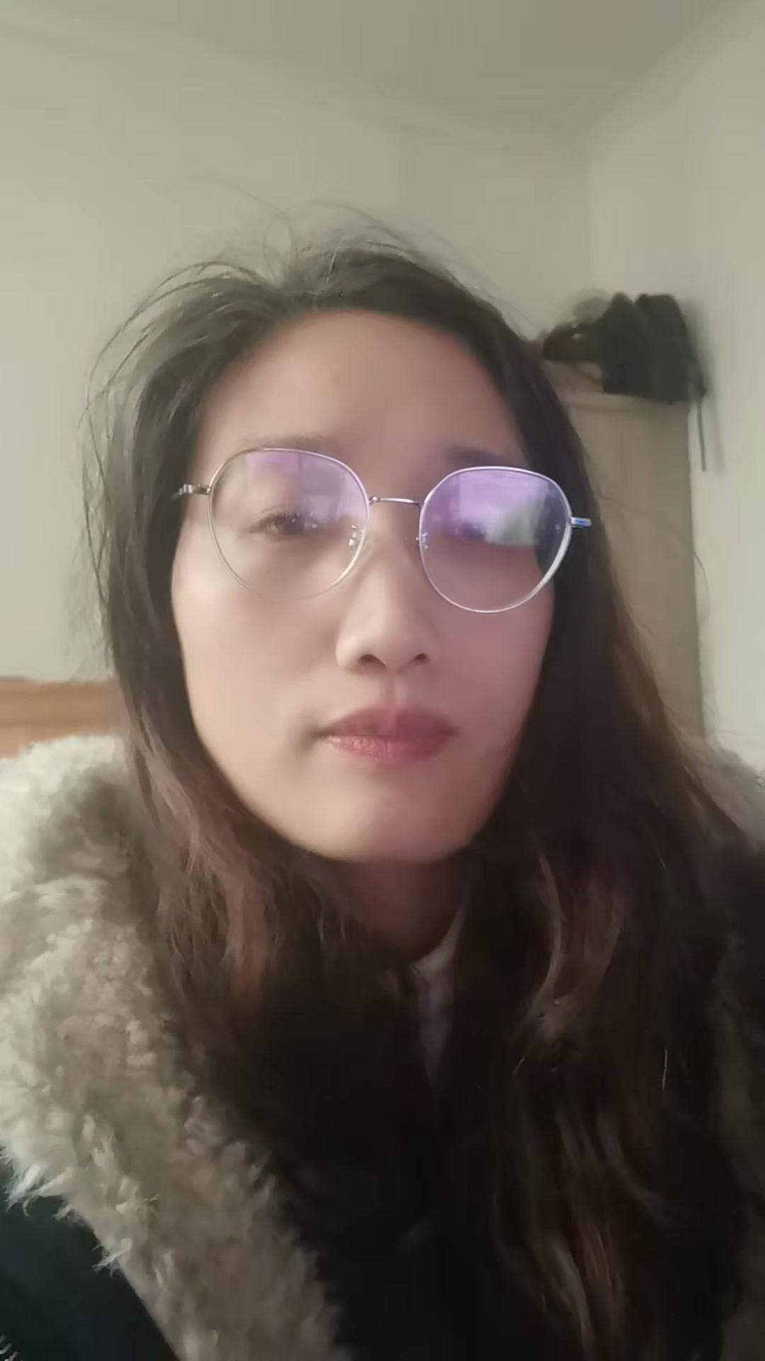 刚到国外的我，竟被700美元逼出忧患意识？
刚到美国时，我总觉得自己衣食无忧，对