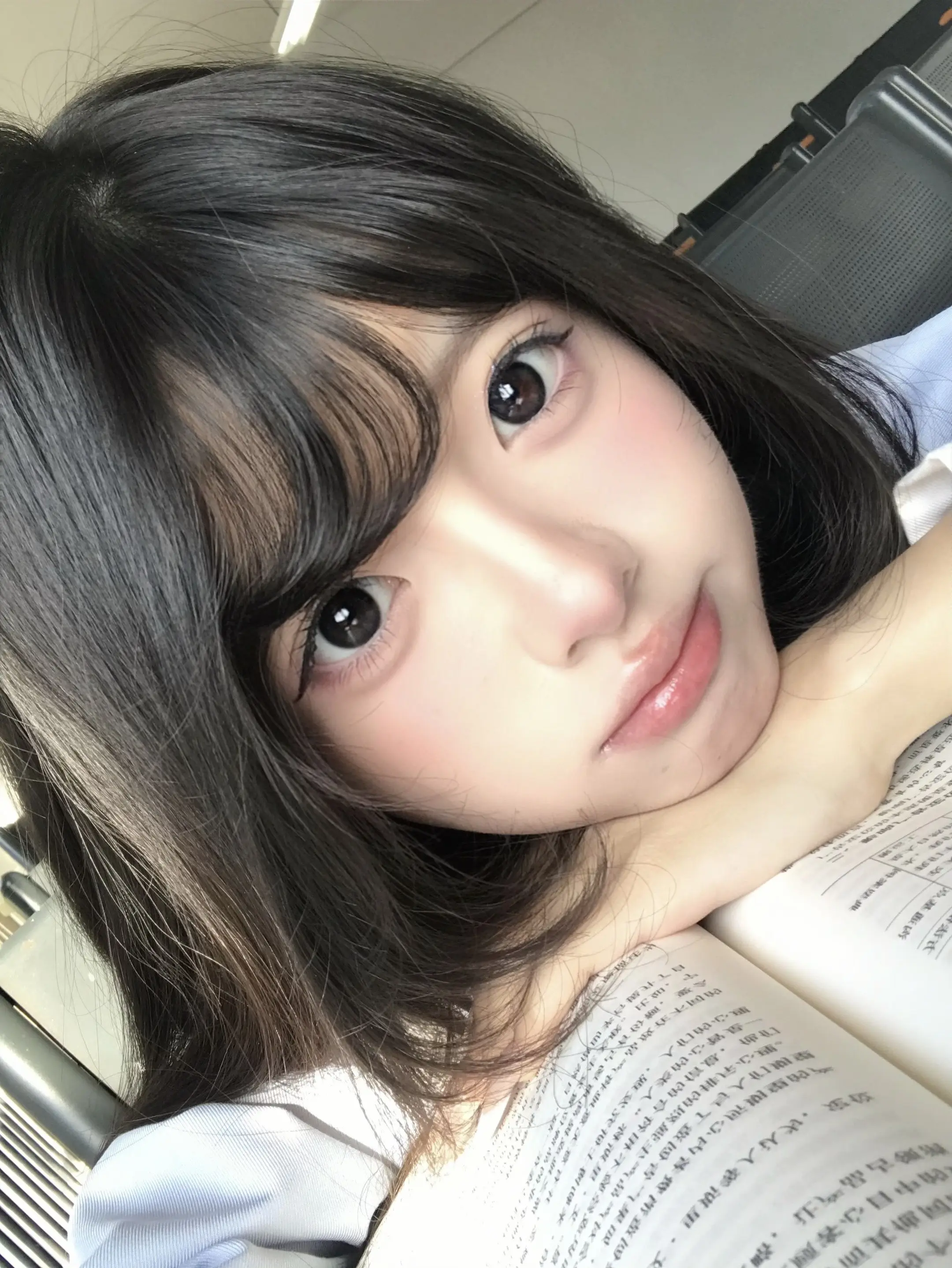 最近天气好冷 我好像得了那个什么 冷…冷脸萌=ᗜωᗜ=