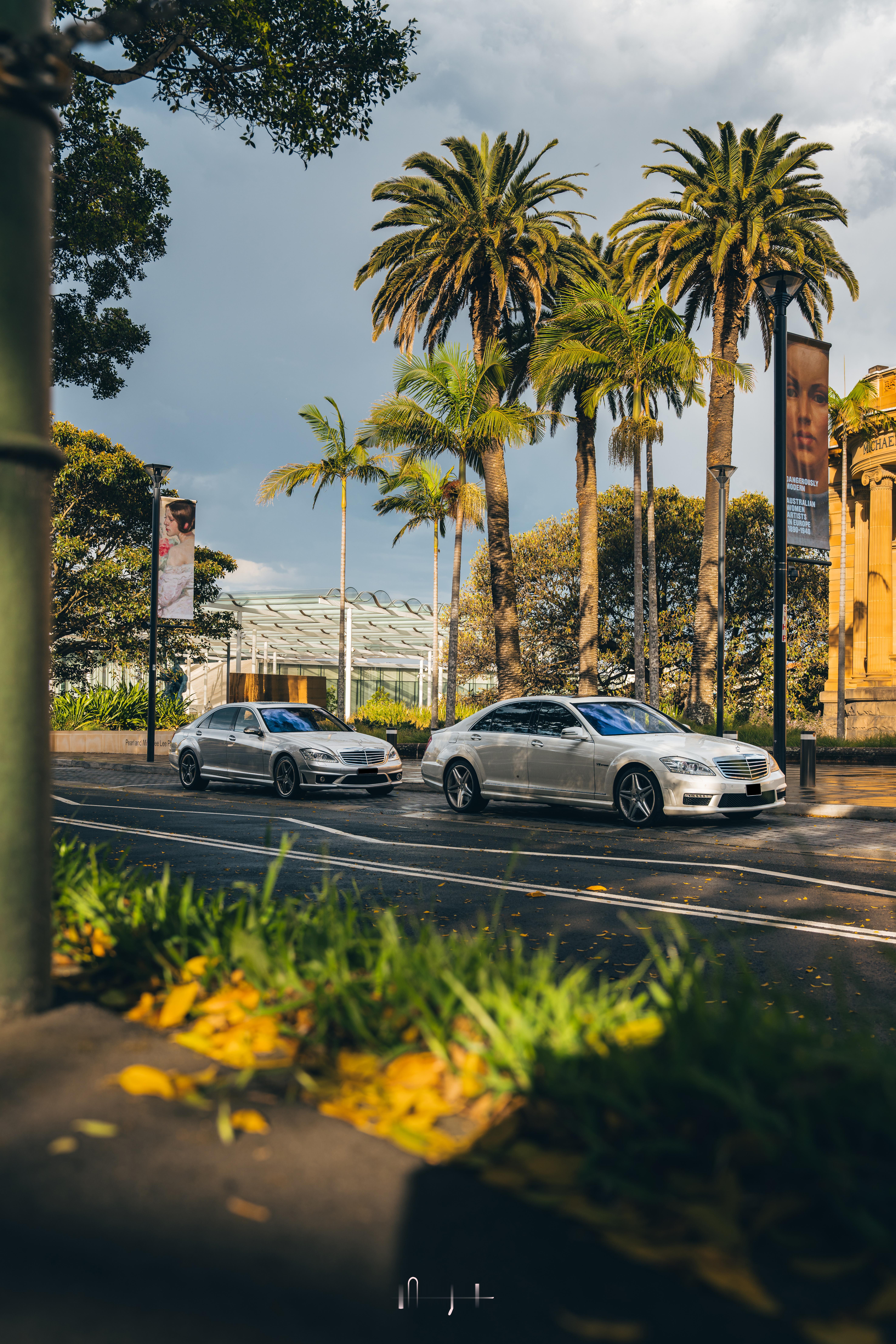 W221 S63 / S65 AMGW221 这代的S，应该才是很多车迷心里“最