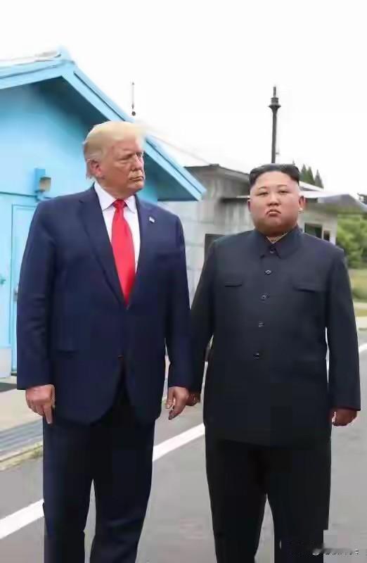 李在明已经赌上身家性命在为韩国的未来铺路，只是附在身上的那颗毒瘤实在太沉，太沉…