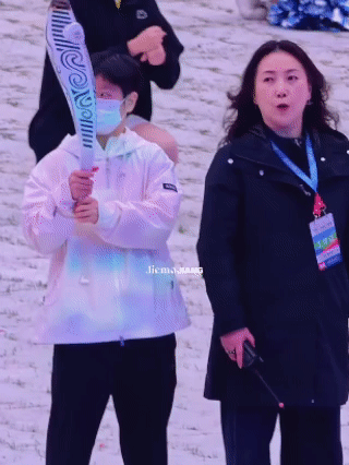 等了这么多天，终于有看到莎莎了。

河北省2026年运动会的开幕式将在今晚8点开