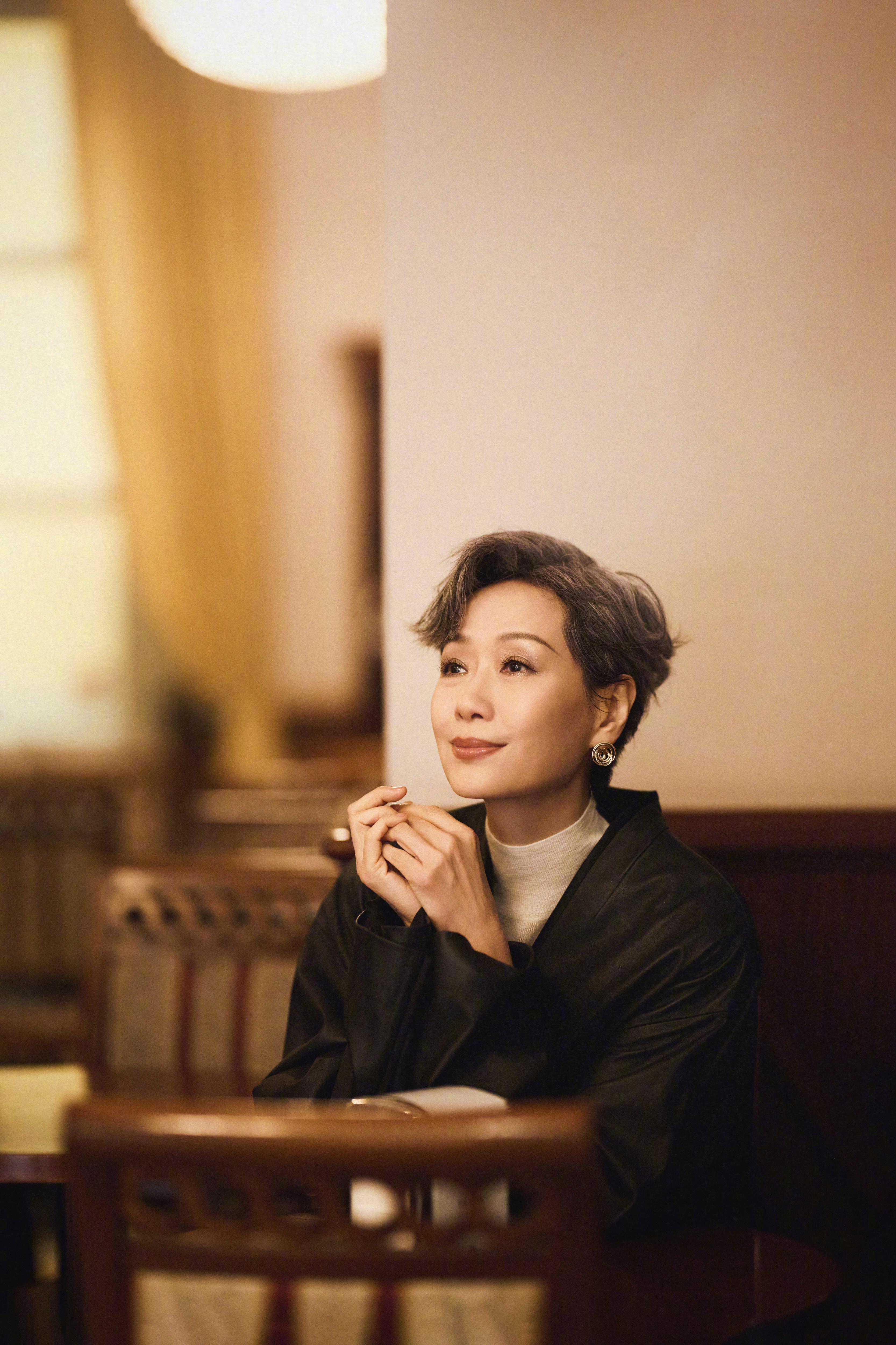 叶童63岁生日大片松弛感 从荧幕经典到生活本真，始终保持着独一份的从容气场。63