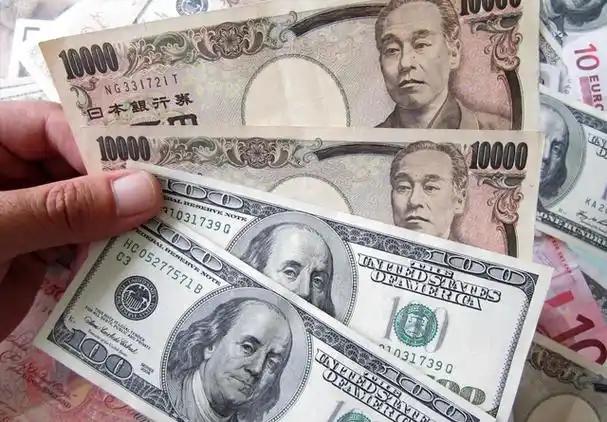 日元这波贬值是按下葫芦起来瓢，已经完全刹不住车了。
7月23日刚惊险跌破164关