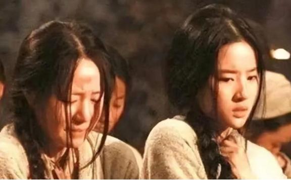 [太阳]古代女囚犯斩首前为何要脱光衣服，羞辱只是其一，还有一点很重要

在封建时