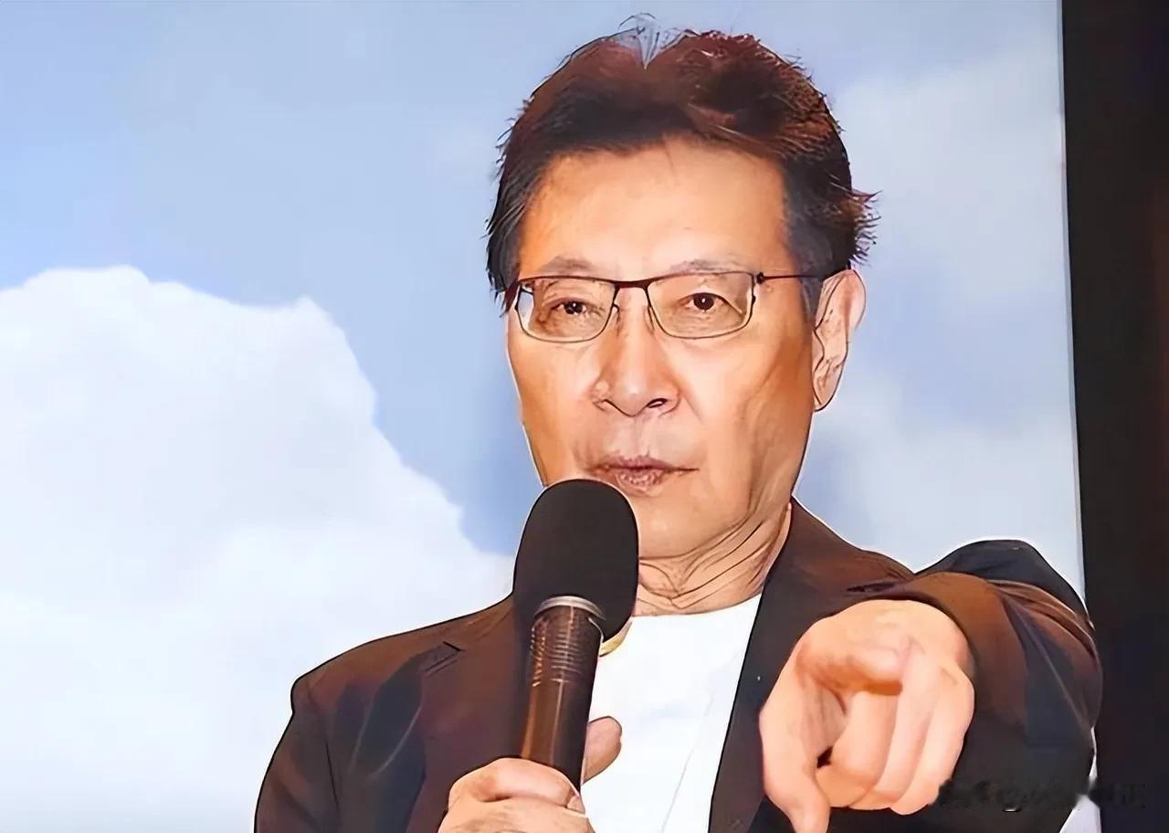 怪不得台湾名嘴赵少康极力反对统一，原来他的父亲是国民党高级将领，曾经两次被解放军
