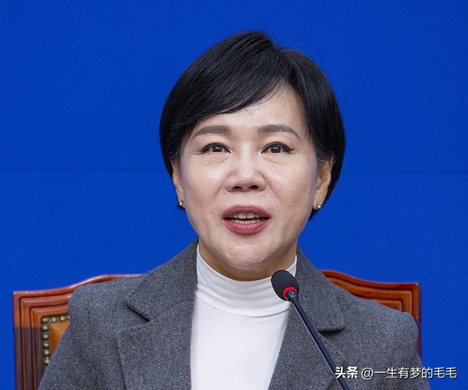 3月6日，韩国国会法司委请愿审查小委员会主任、共同民主党议员全贤姬表示，将对要求