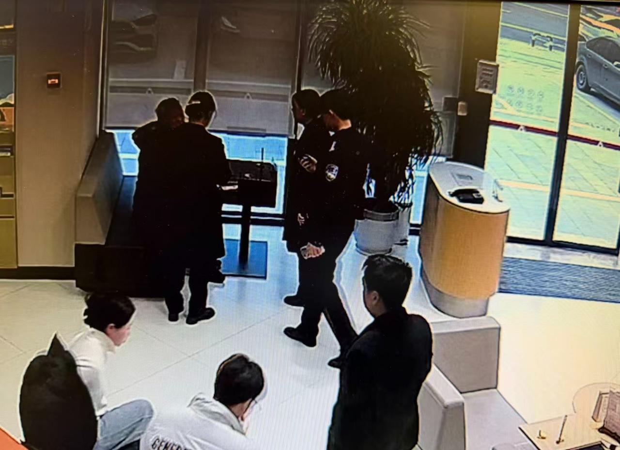 【修仙先交💰？80岁大爷遇“奇门修仙”骗局】——平安那些事

当80岁大爷掏出