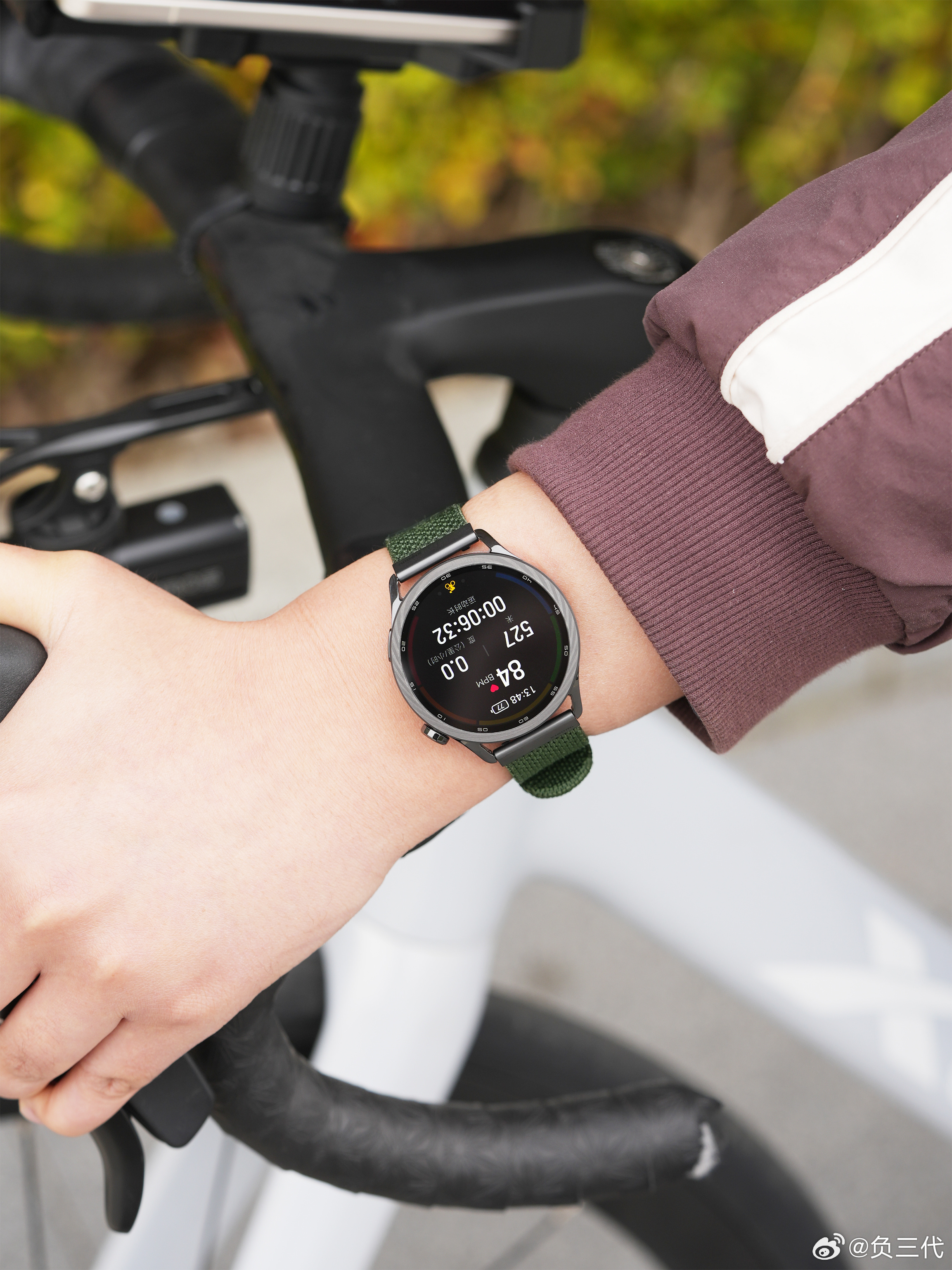 给Xiaomi Watch S5换了个新表带：「Xiaomi Watch Str