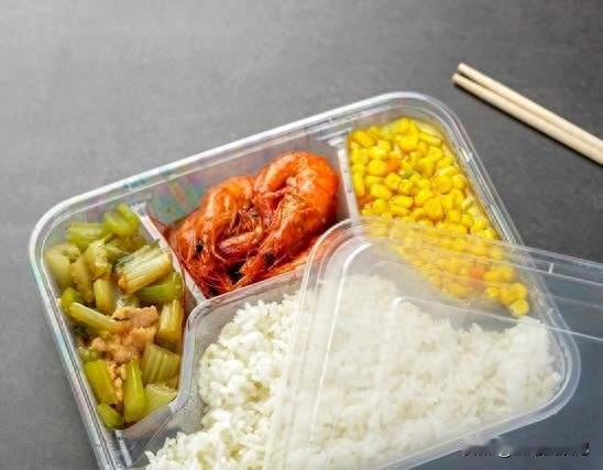 隔夜肉、隔夜菜、隔夜水、隔夜蛋，唯独这个真不能吃，赶紧扔