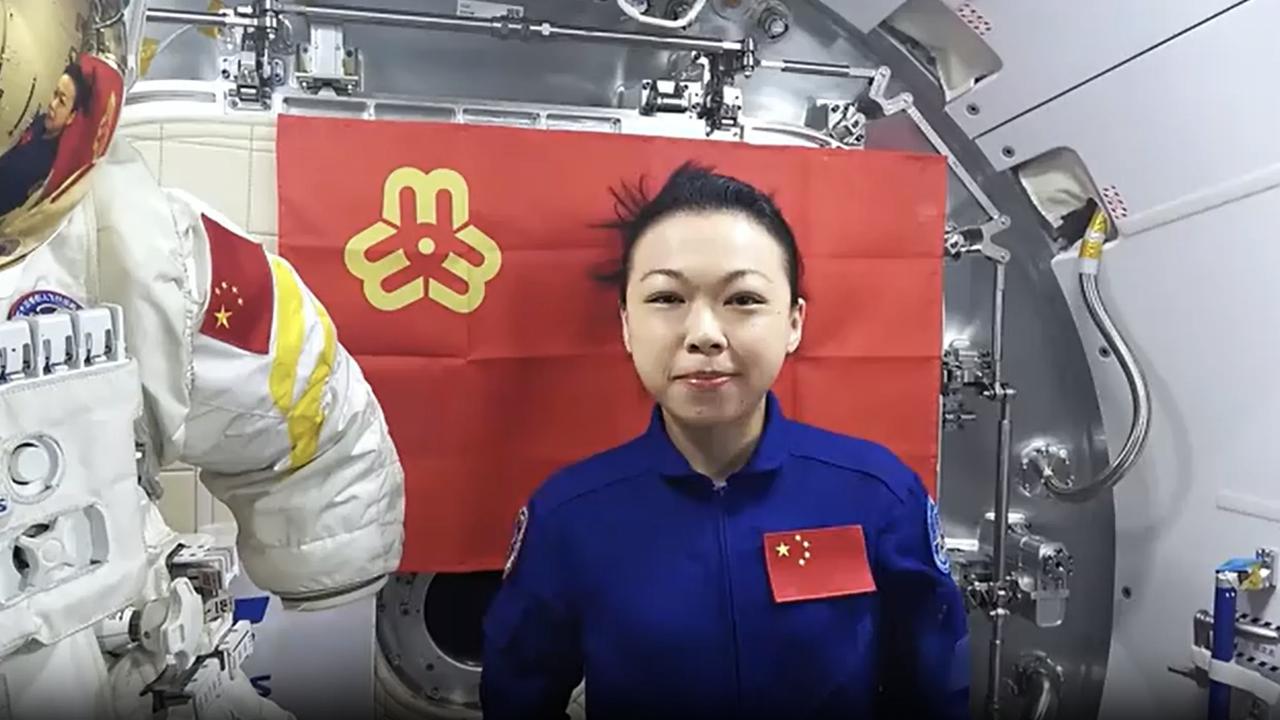 7月18日，据央视新闻直播间报道，神舟23号航天员乘组在中国🇨🇳空间站执行任