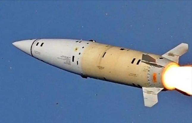 既然美国敢做初一，那中国必然会做十五。你卖武器给台湾，那我们就卖武器给那些反对美