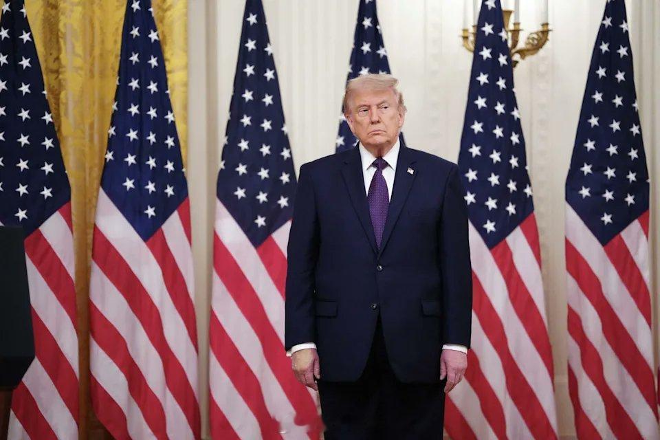贸易战又回来了，美国正考虑对 60 个贸易伙伴征收不低于 10% 的新进口税，这