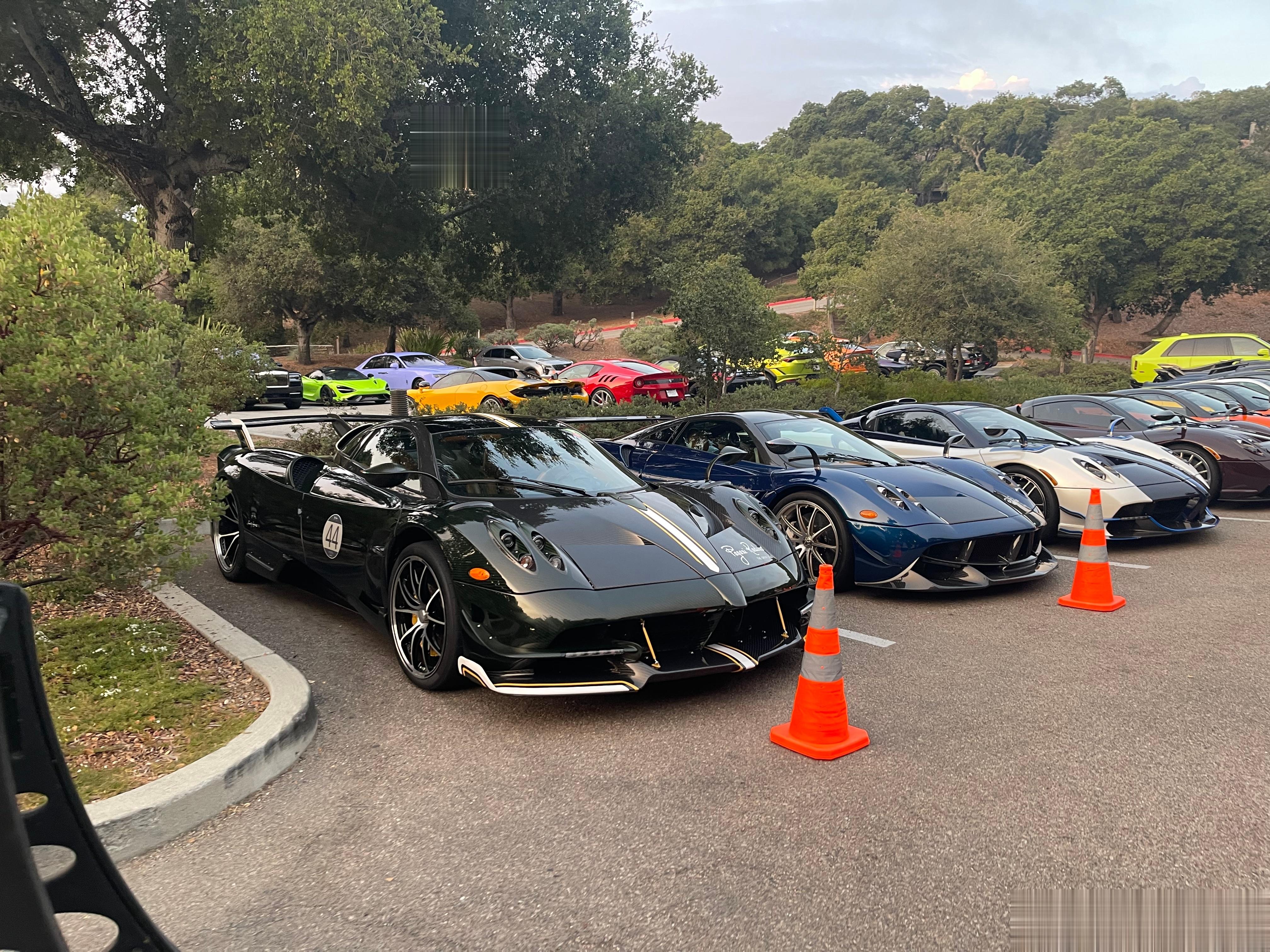 #shen车视界# 在Chiron热潮之后，大陆或许将迎来Huayra Road