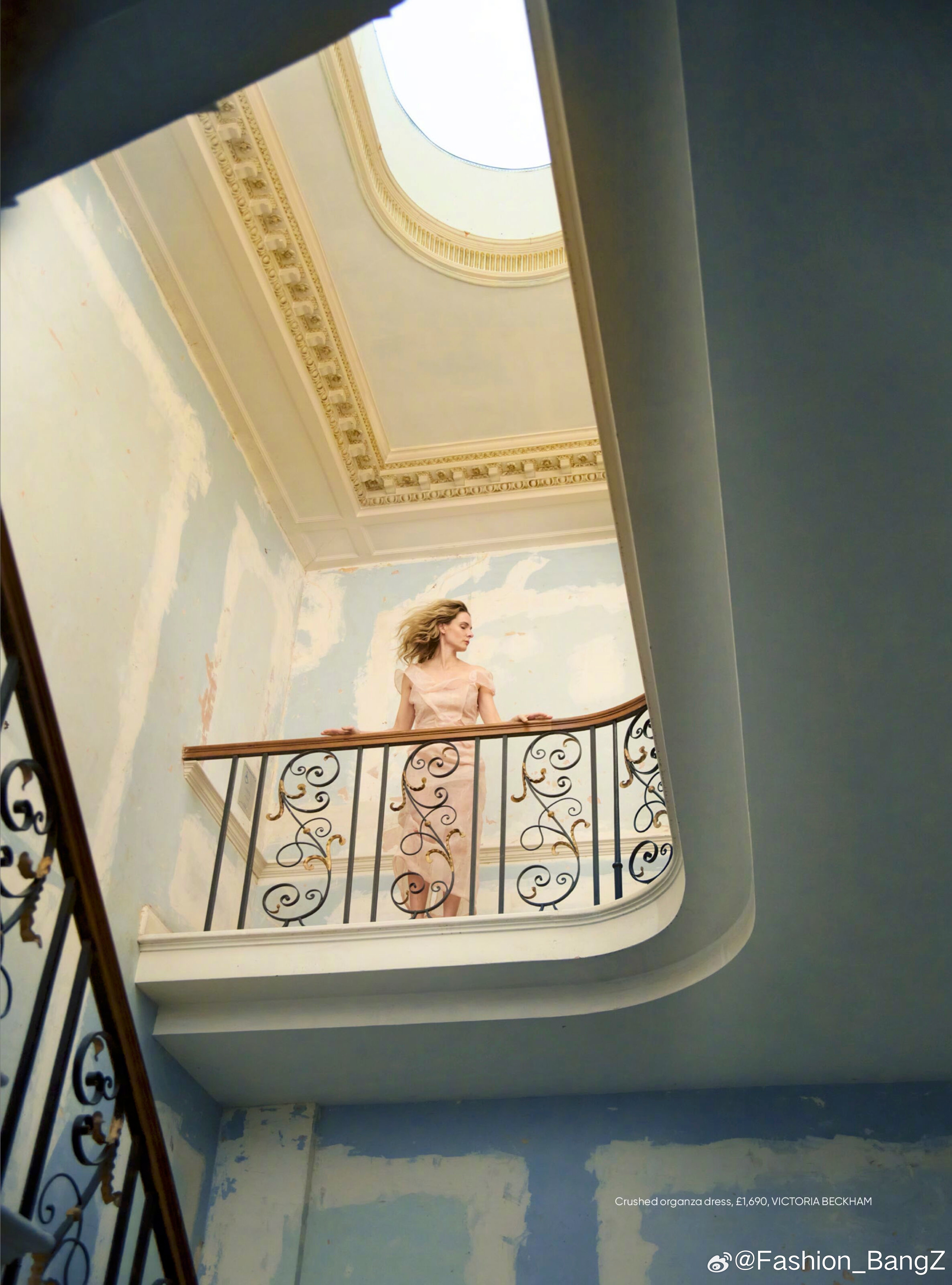 英国版 Harper's BAZAAR 三月刊，“Into the Woods”