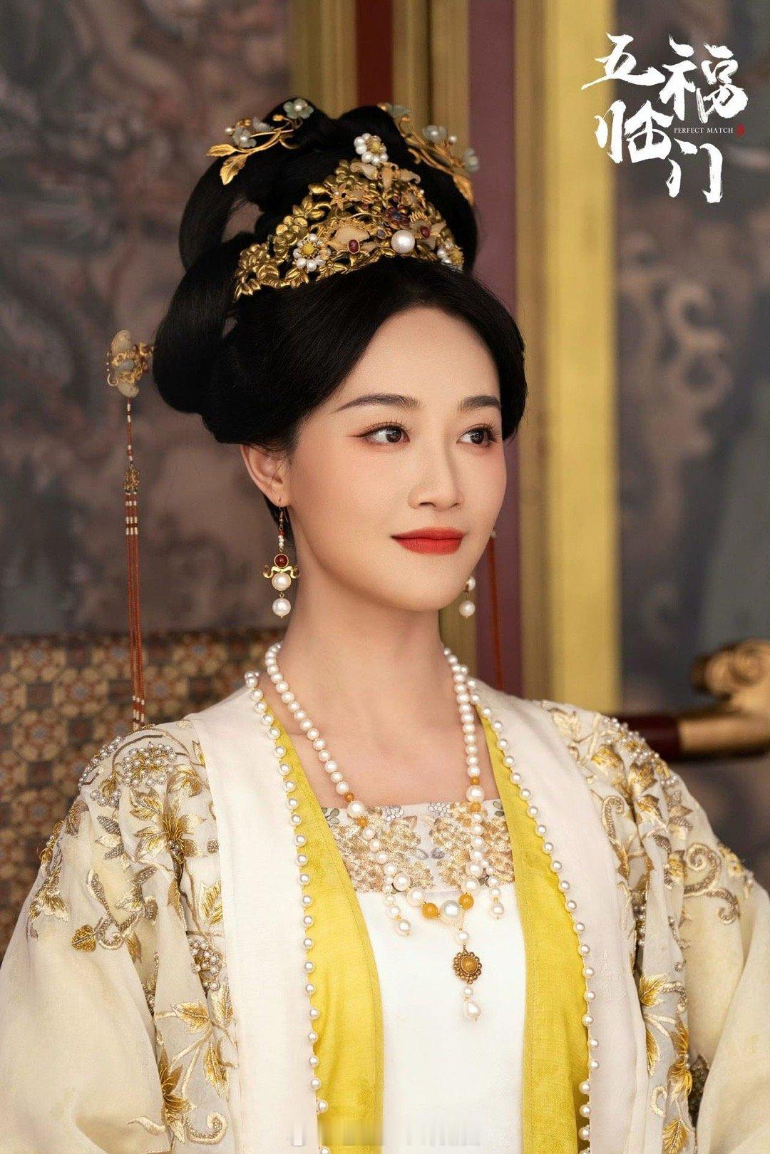 蓝盈莹今年播了四部上星剧 迎接年末压轴大戏《风与潮》！蓝盈莹化身爱国小提琴家乔音