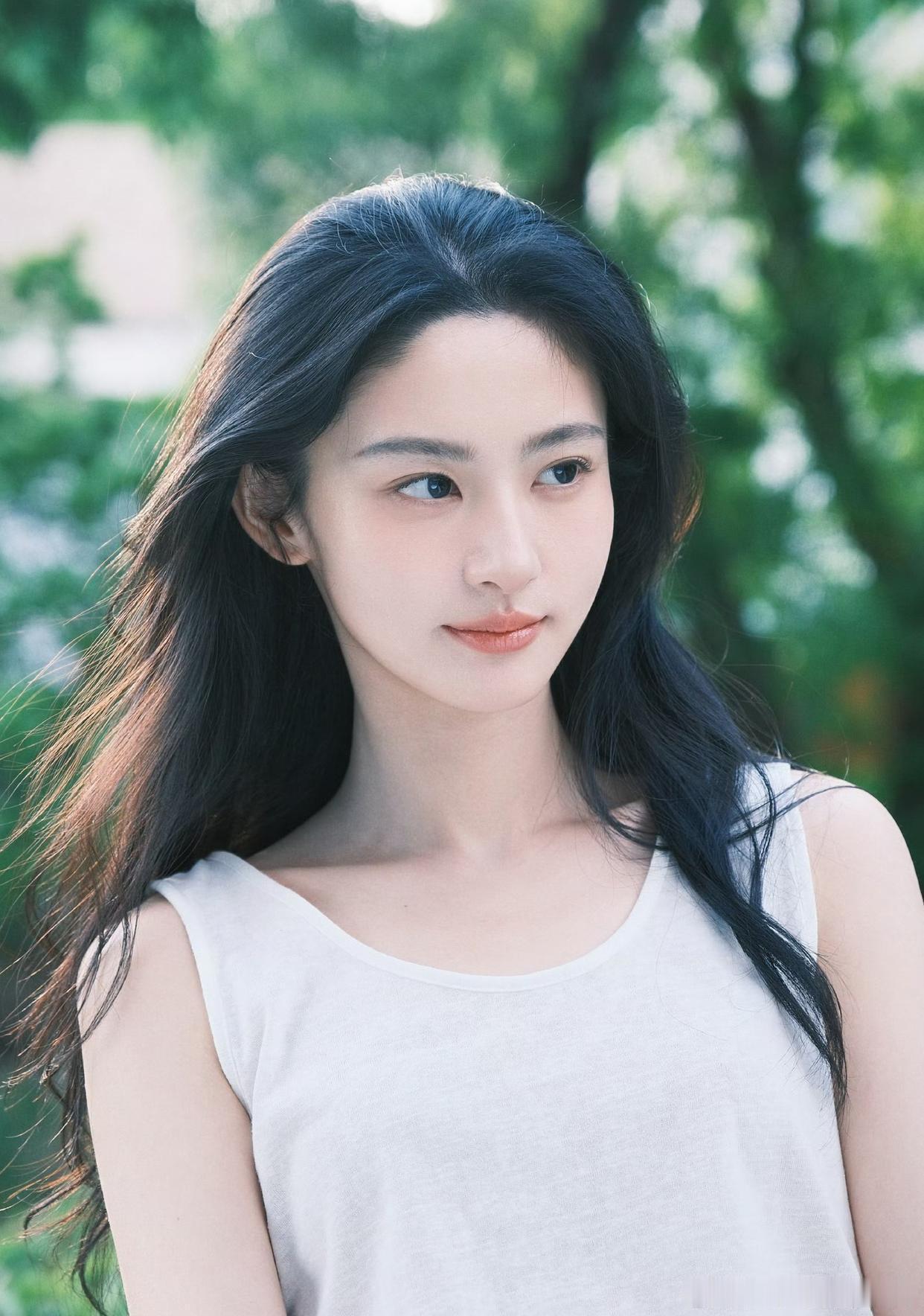 1.张杰直接起诉了他油腻舞台视频的博主，他很在意自己的形象，但除了唱功，他的动作