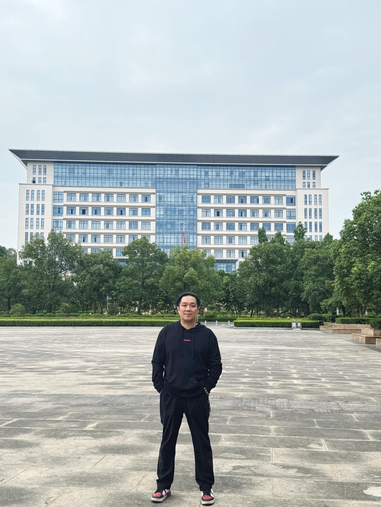 怀集也是「粤港澳大湾区」的一部分，所以这个「湾区」 真的很大，全世界🌍最大的一