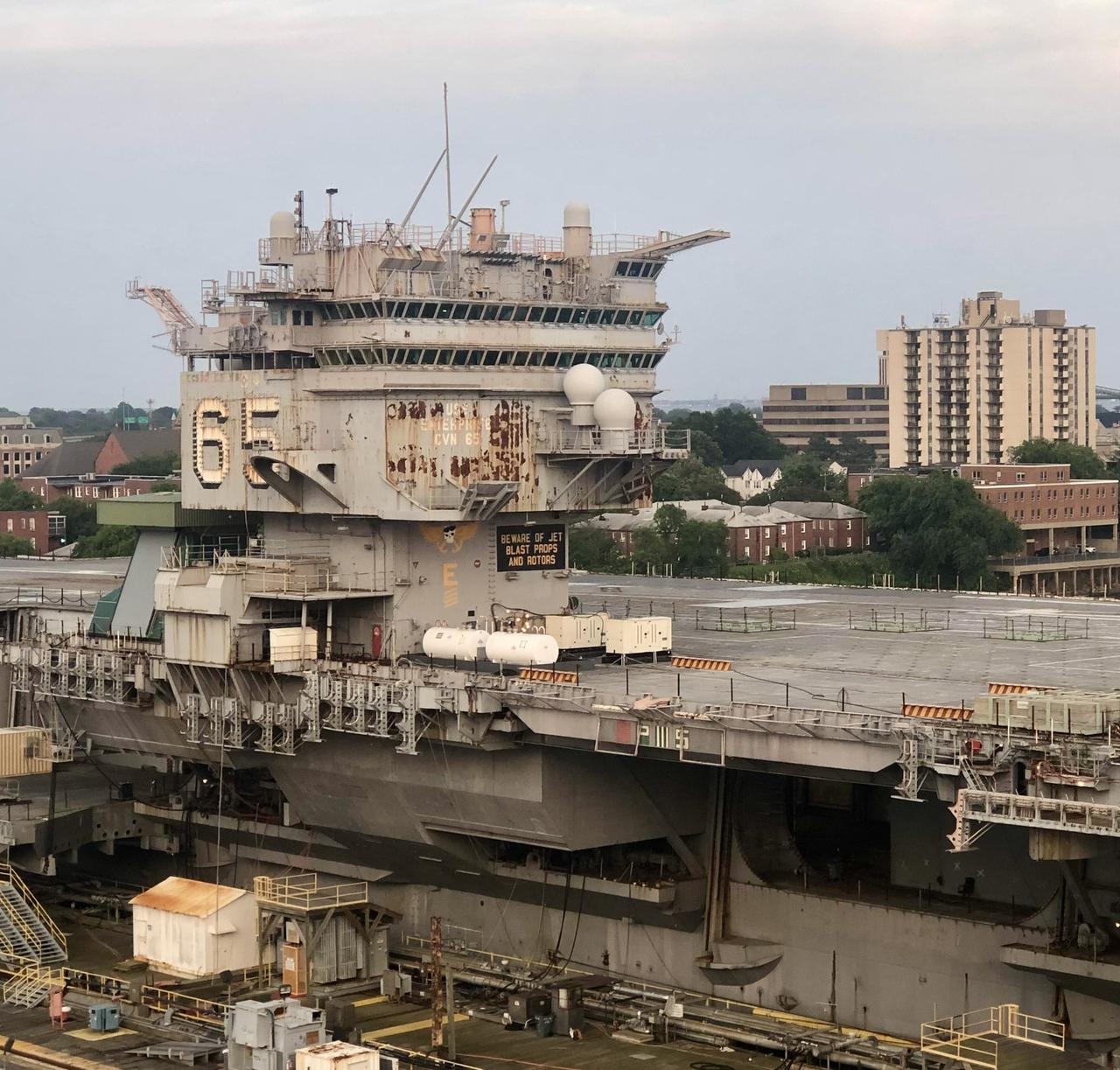 美国海军“企业号”核动力航空母舰（USS Enterprise，CVN-65）
