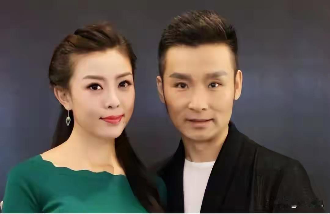 刘和刚
战扬
夫妻照