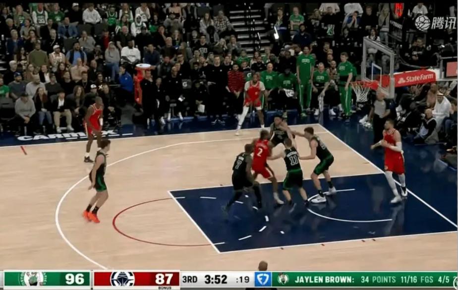 小卡今天表现不好是因为凯尔特人的防守吗？也是也不是，凯尔特人的防守策略确实是包夹