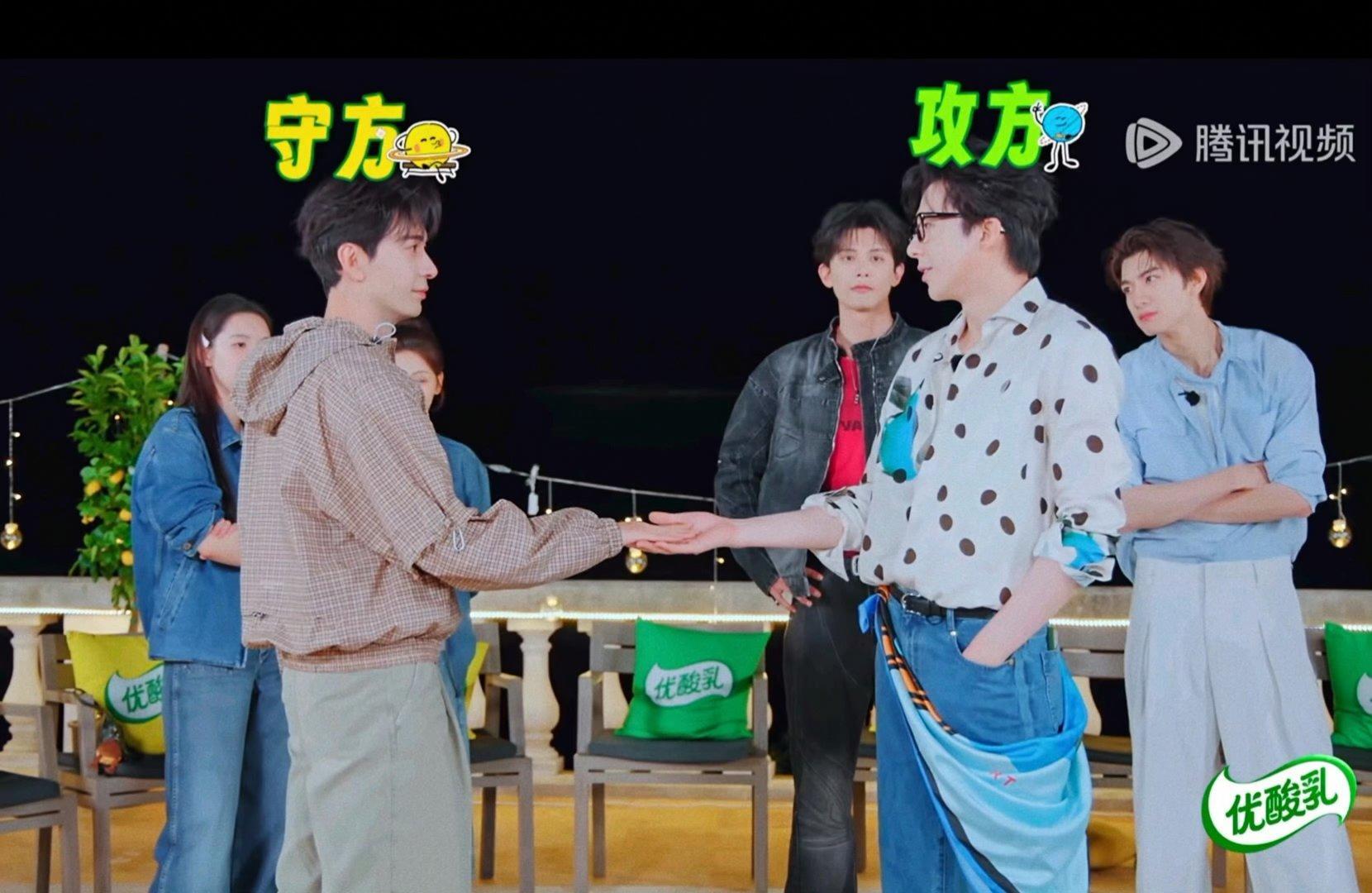 刘宇宁好帅的速攻流 就那样轻松地站着，反问一句“你想赢吗”，然后就已经赢了。 