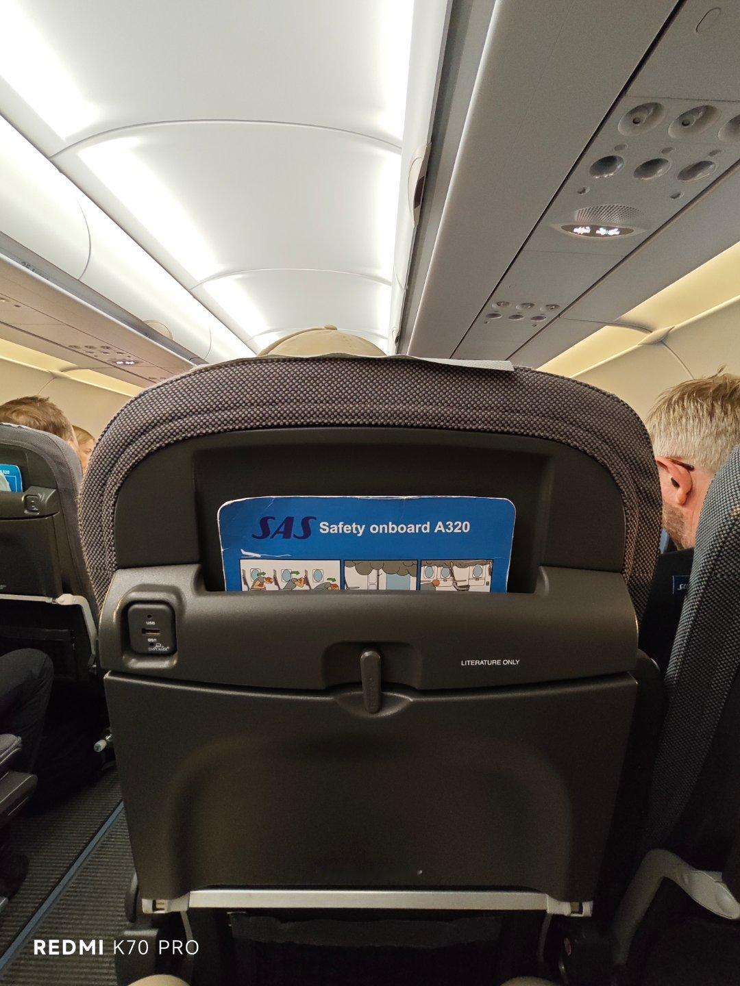 北欧航空空客A320瑞典斯德哥尔摩到哥德堡，一个小时的航程，大概相当于北京到大连