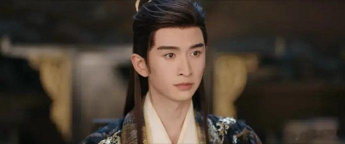 《狐妖小红娘·淮竹篇》买版权却随意改编，剧情难猜，似全新仙侠剧，失原剧情魅力。 