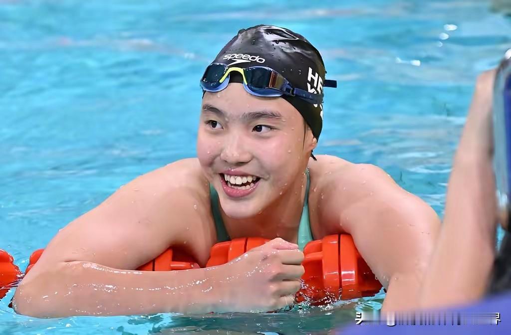 2025年世界体坛十大新闻人物：中国泳坛小孩姐于子迪入选！

1、考文垂🇿🇼