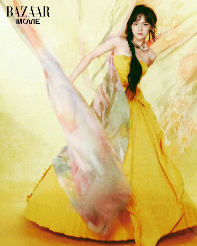 文淇春日少女 文淇好美我许可 文淇好美我许可，文淇春日少女，谁来懂一下文淇的芭莎