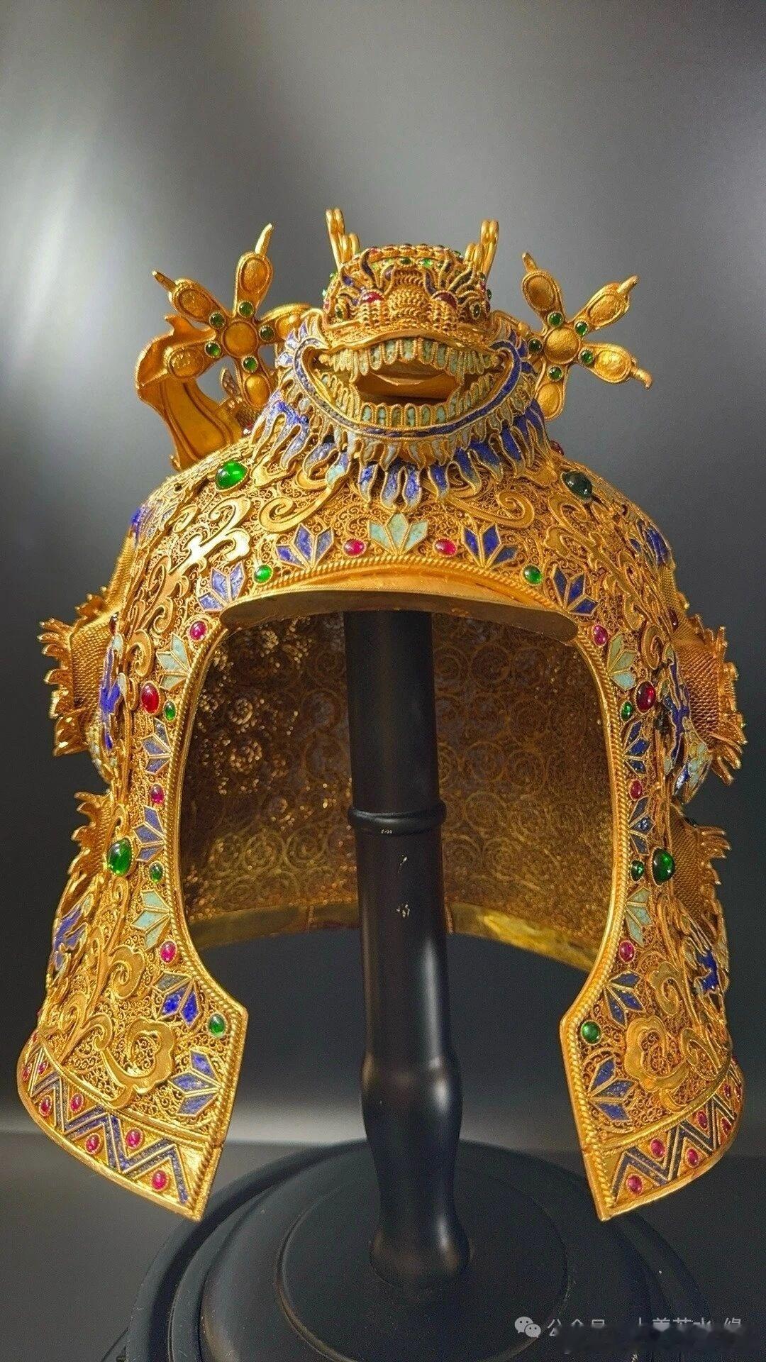 甲胄 来个4.3斤的国宝帮金盔         亮瞎狗眼         这种货