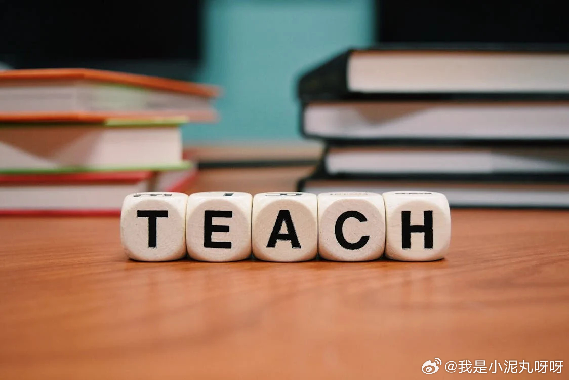 教育具有长期性和滞后性教育具有长期性和滞后性，就像是一个闭环。时代大步前进的时候