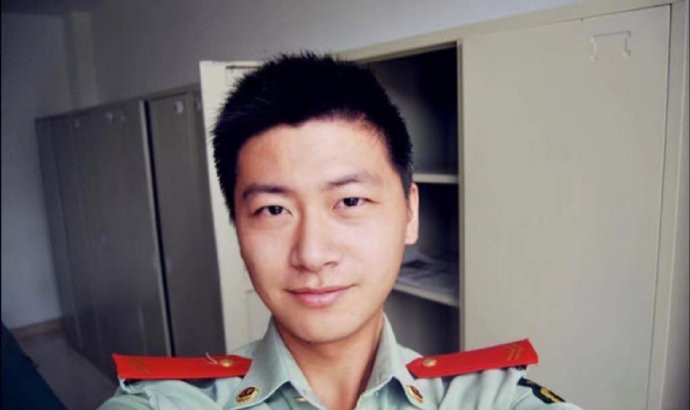 维和战士李磊，于2016年7月10日，中国维和步兵营在执行难民营警戒任务时，突遭