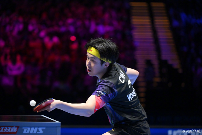 【王楚钦回应4比3逆转约奇克】王楚钦说作为一名运动员不想轻易放弃 赛后：掌声送给